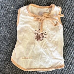 Cream and Tan Kids Bib